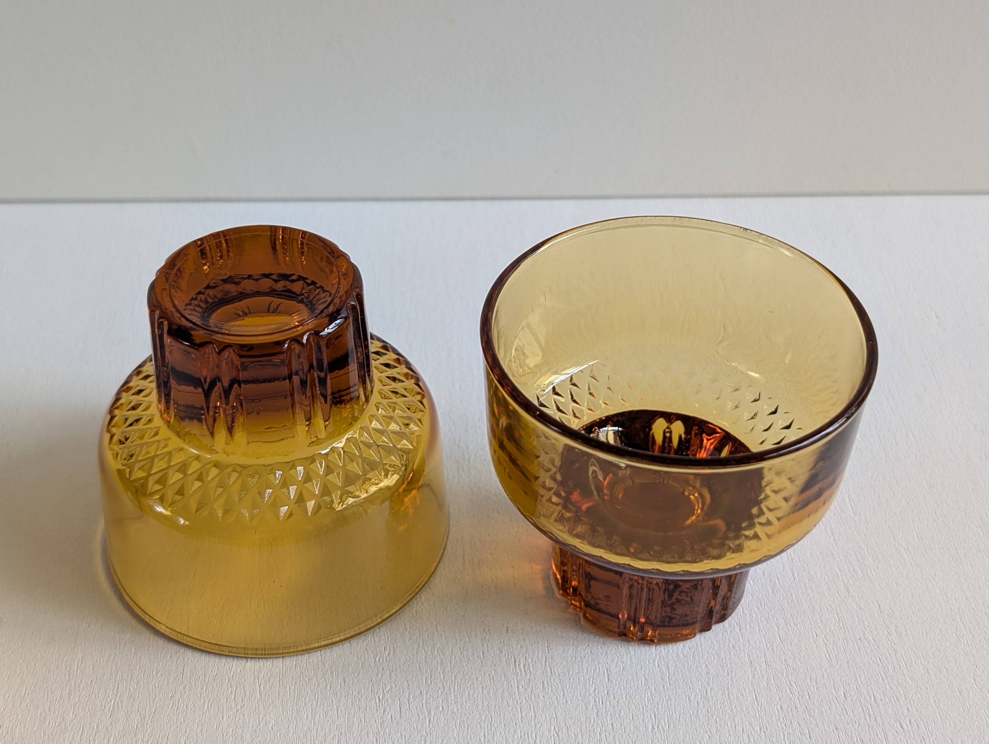 Tasses à café en verre