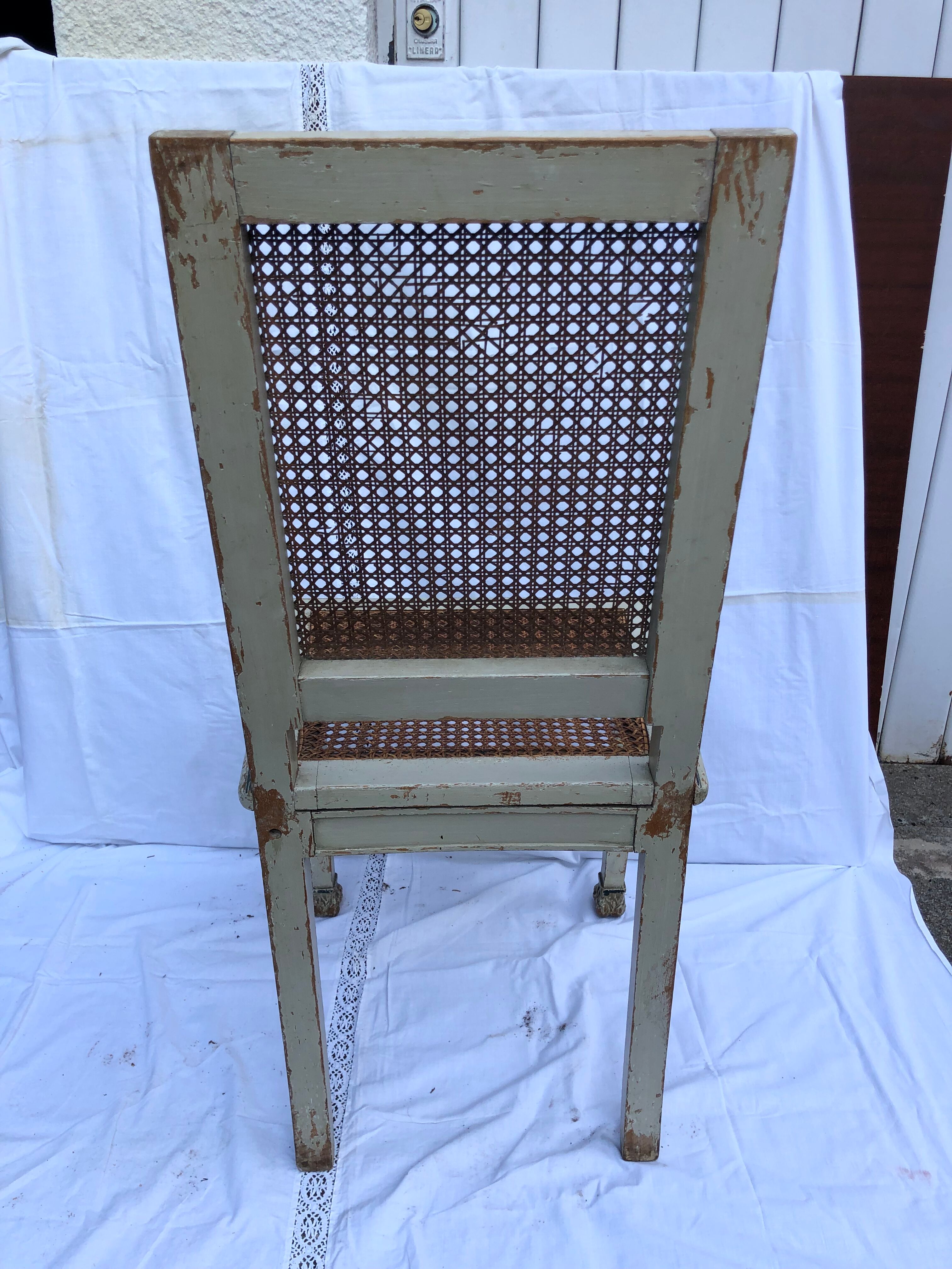 Antique canned chair