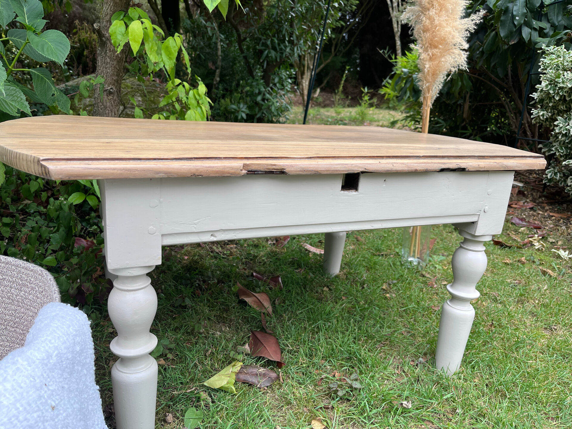 Chic country coffee table