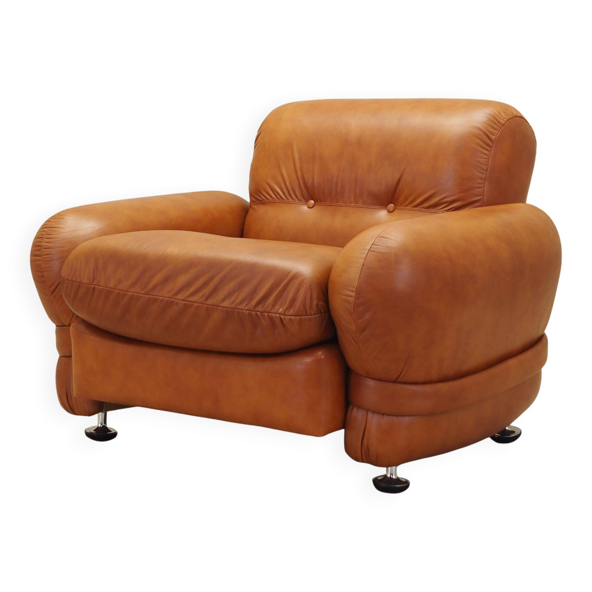 Leather armchair, Italian design, 1970s, production: Italy