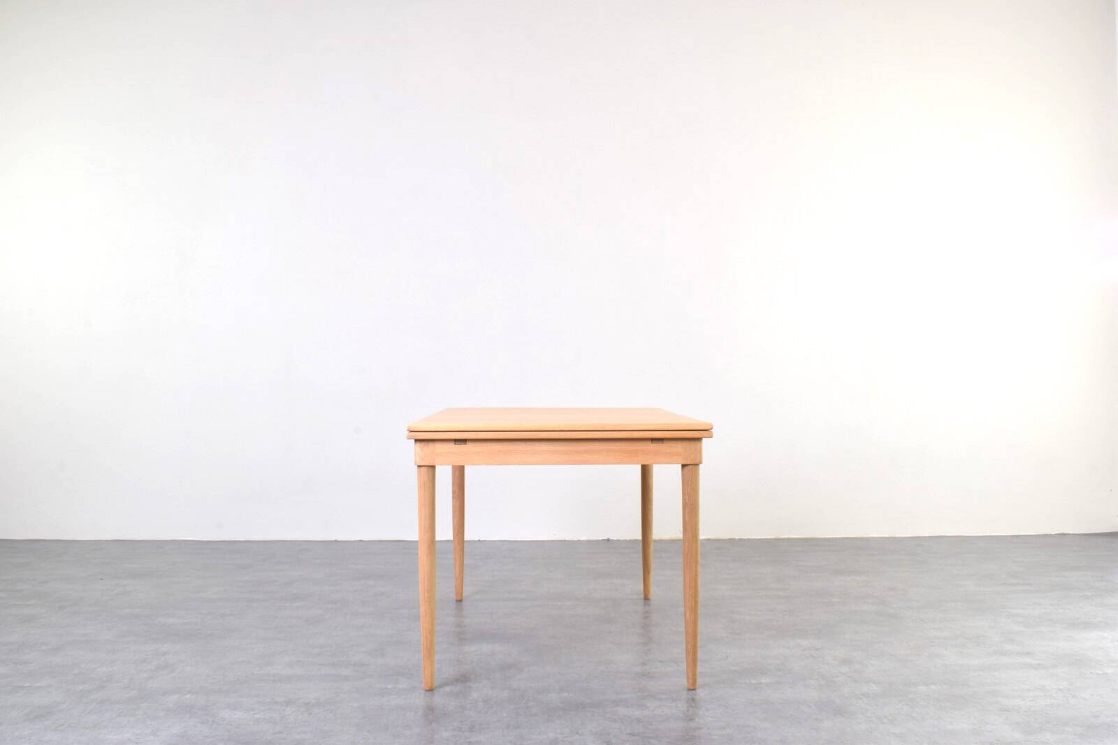 Mid-Century Danish Oak Extendable Dining Table, 1960s.