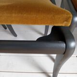 4 velvet seat chairs