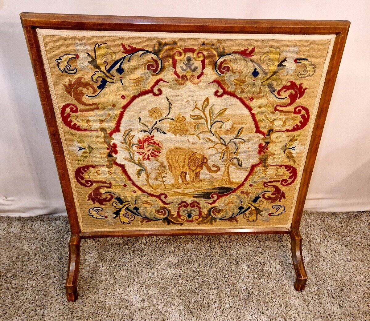 Écran de cheminée avec tapisserie fin XIXème