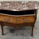Commode galbée et marquetée style Louis XV