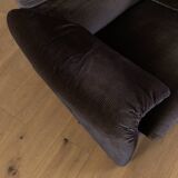 "675 MARALUNGA" armchair
