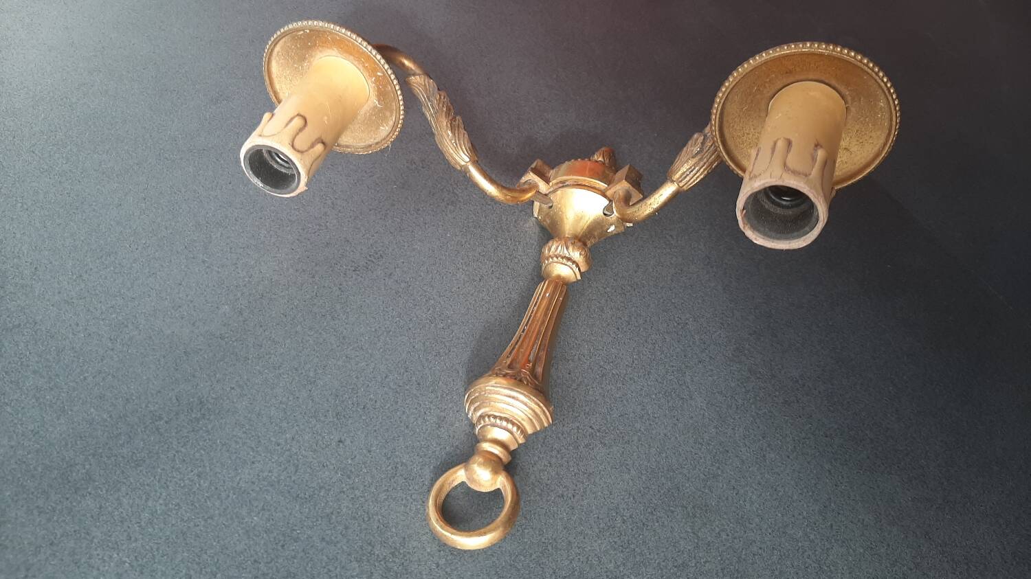 Louis XVI style wall light