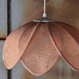 Suspension en rotin fleur
