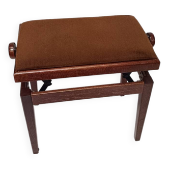 Adjustable piano stool