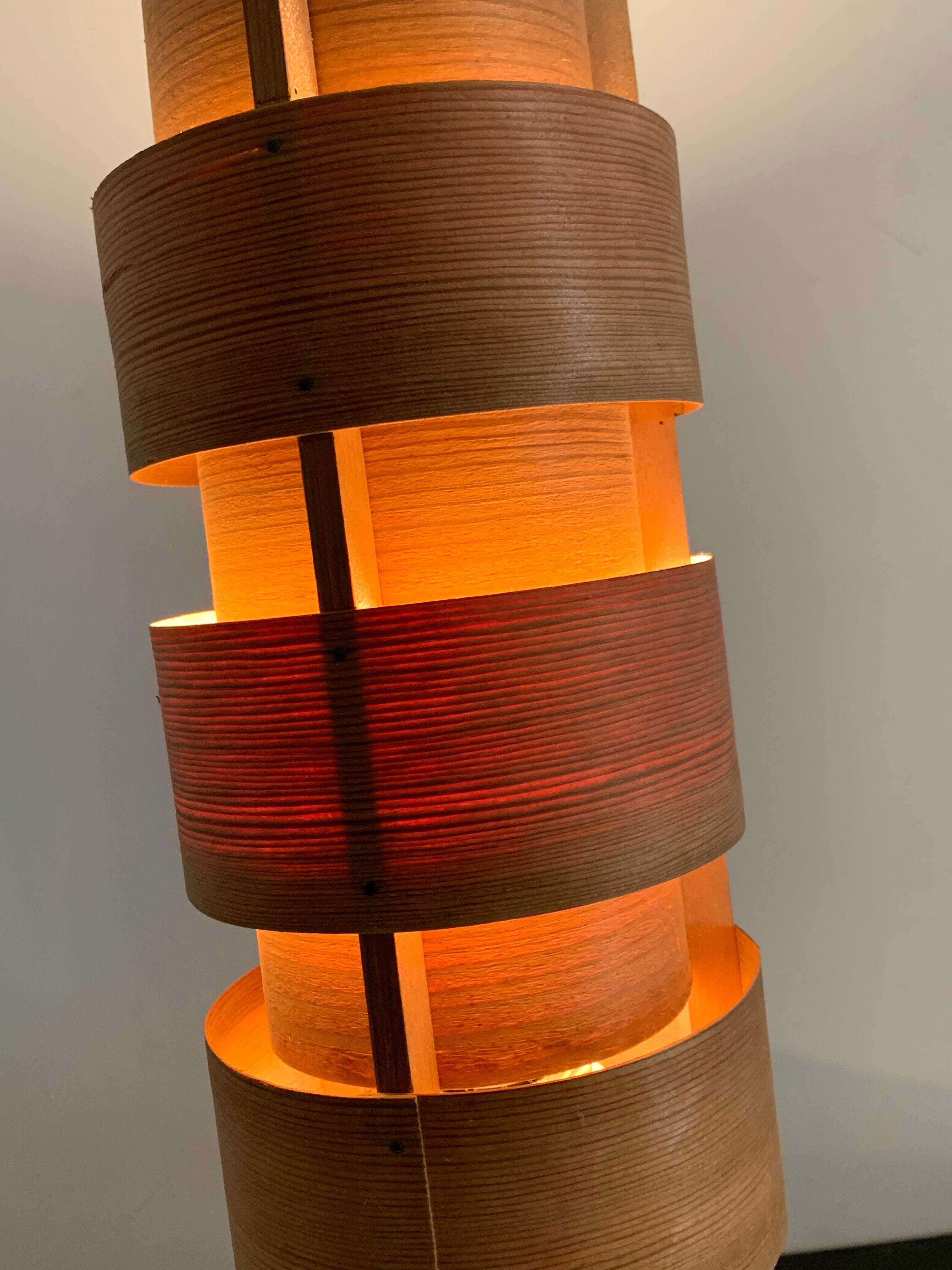 Scandinavian tripod hans-Agne Jakobsson tripod lamp for Ellysett Markaryd 1960