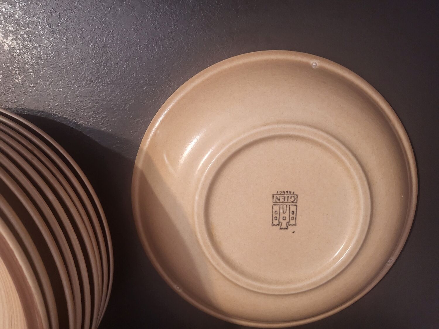 10 hollow Gien plates