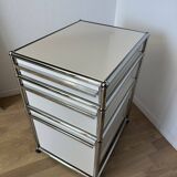 USM Haller wheeled caisson in Pure White