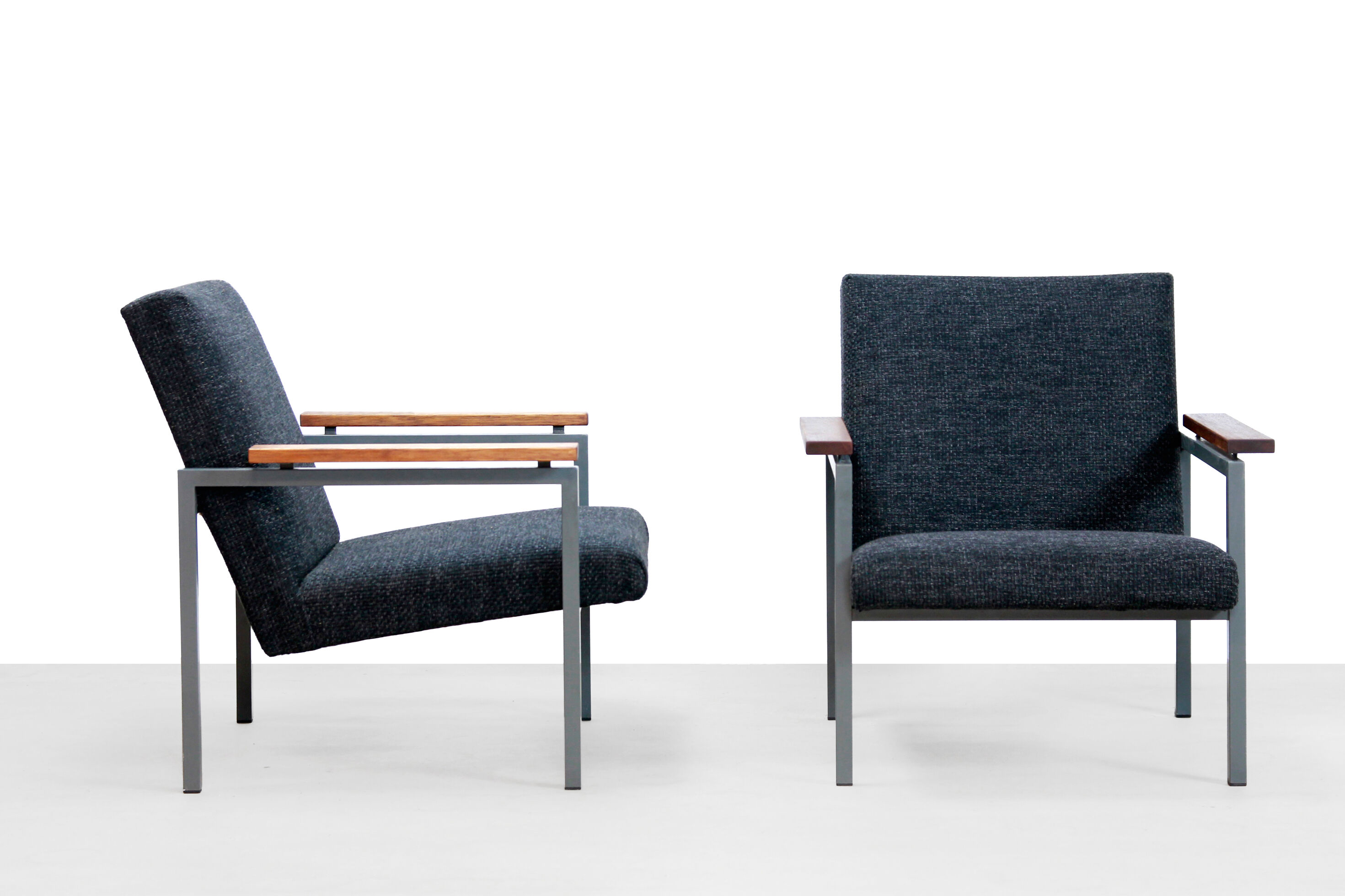 Ensemble de deux fauteuils Gijs van der Sluis modèle 30