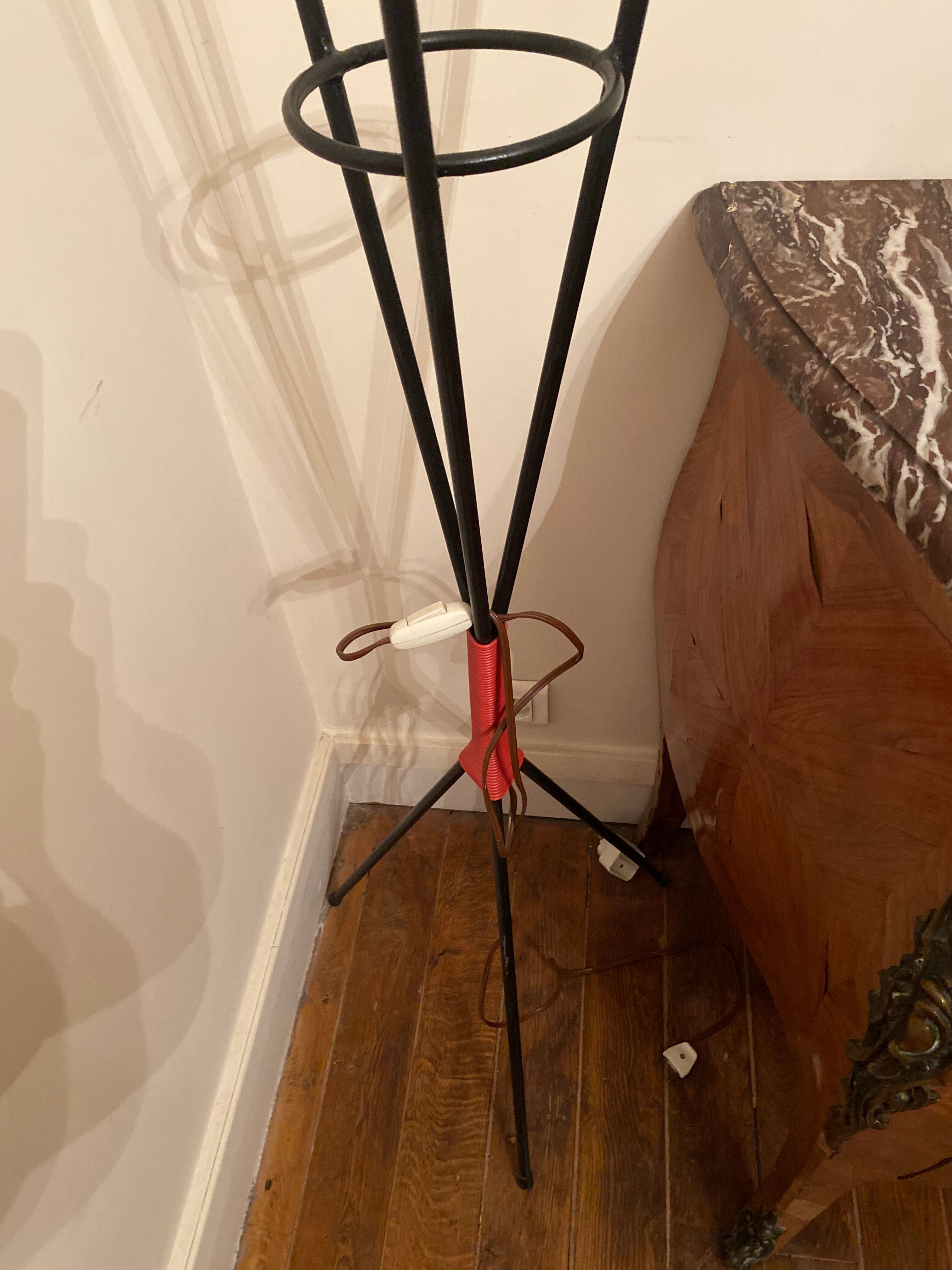 Lampadaire tripode