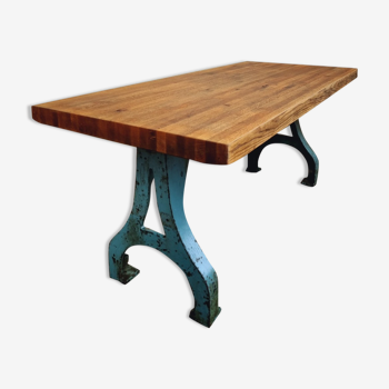 Industrial dining table oak on cast iron legs