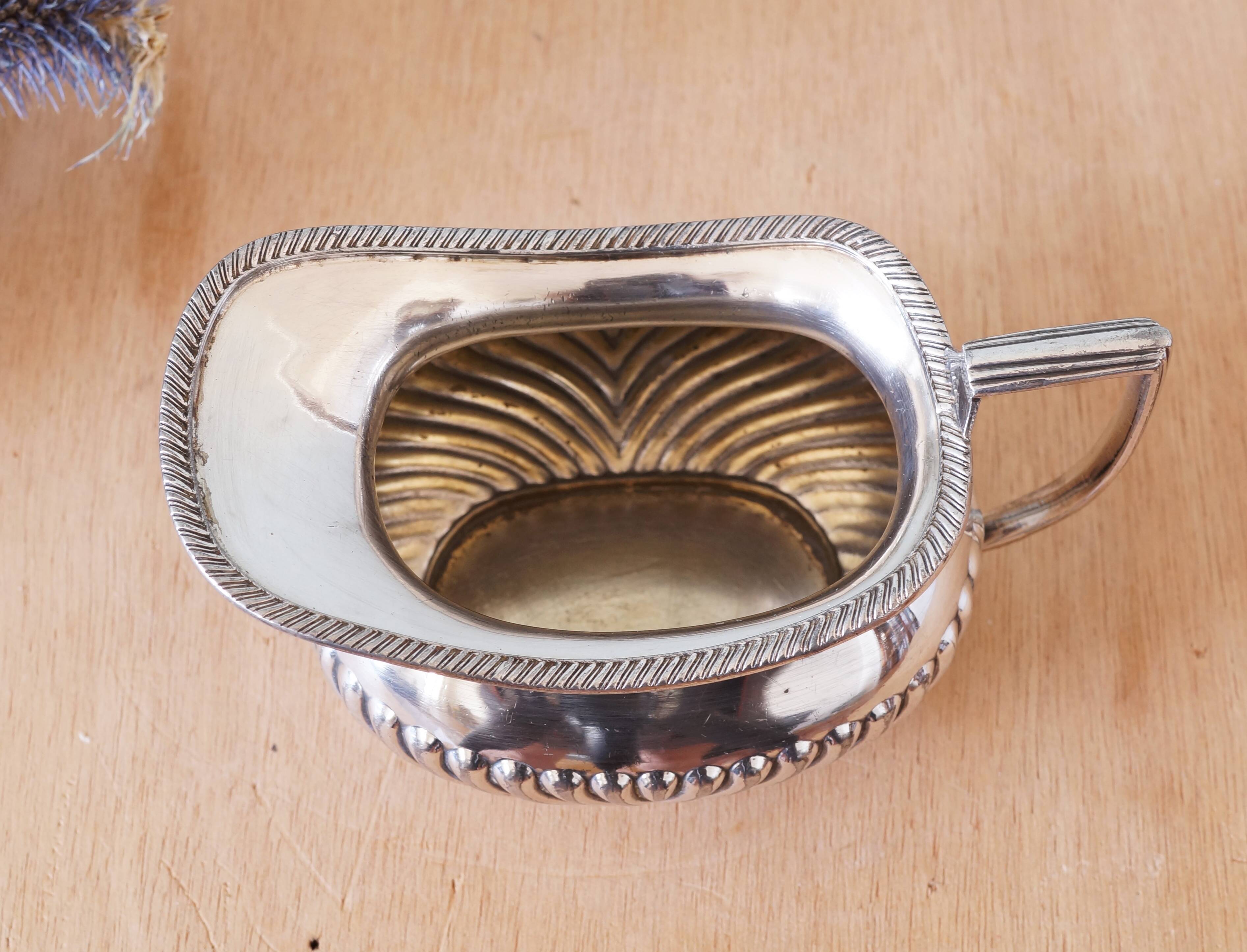 Reid & Sons silver-plated metal sauce