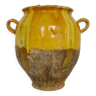 Glazed yellow confit pot, south west of France. Storage jar. Pyrenees 19th century