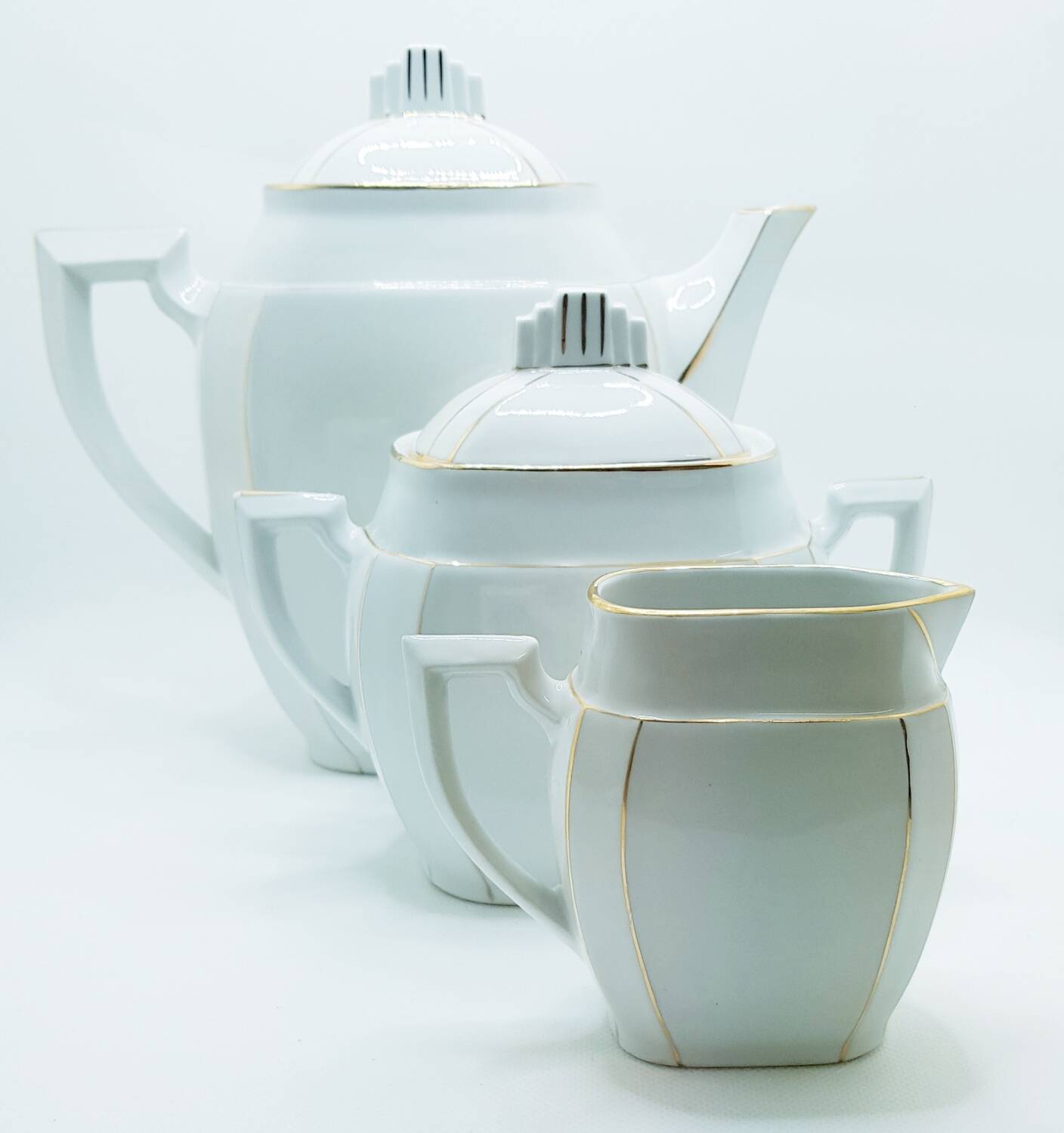 Art Deco tea/coffee service, 3 pieces
