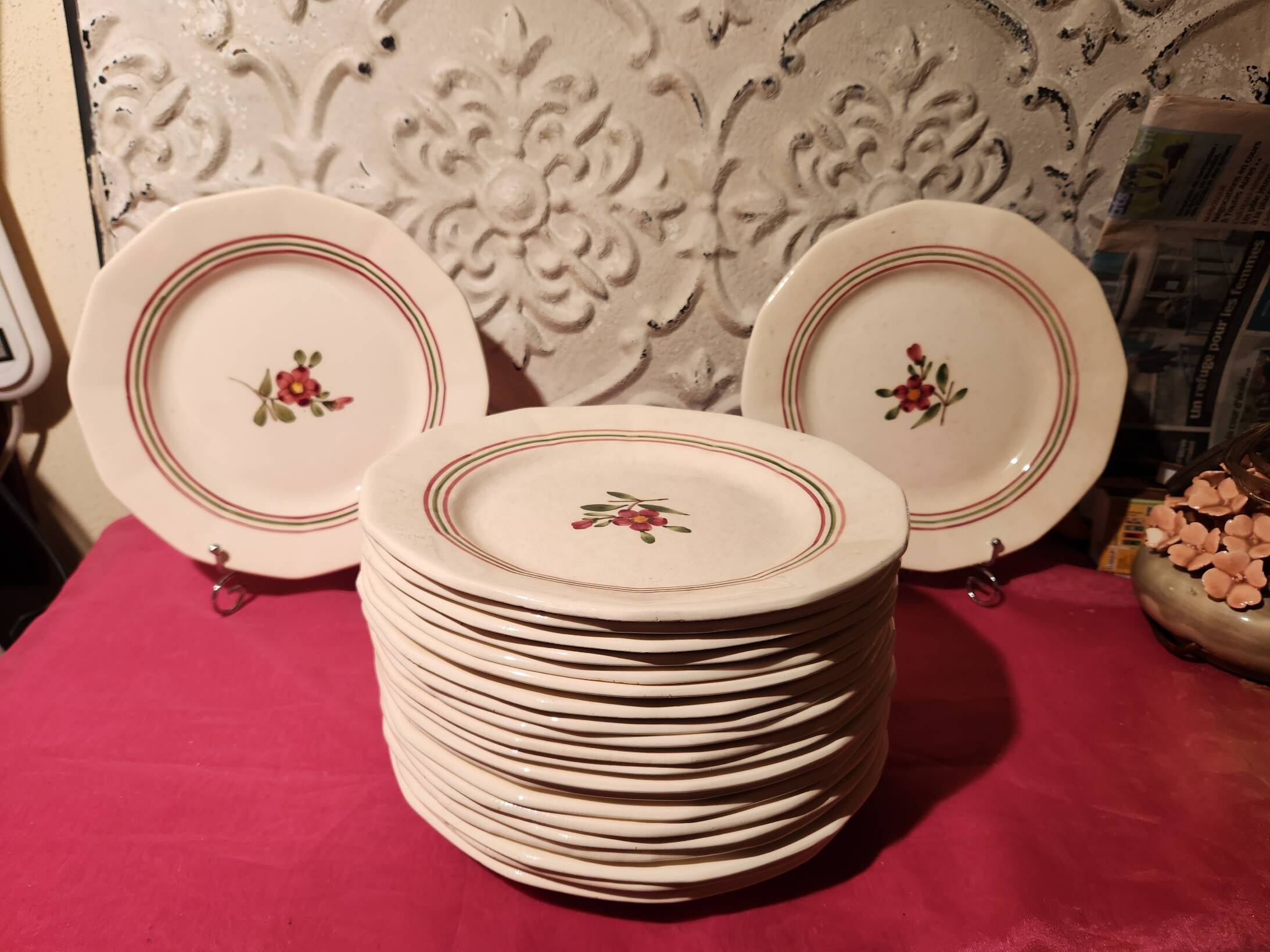 22 flat plates Armelle Sarreguemines hand-painted