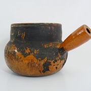 Old toupine, glazed terracotta pottery, haute Pyrenees