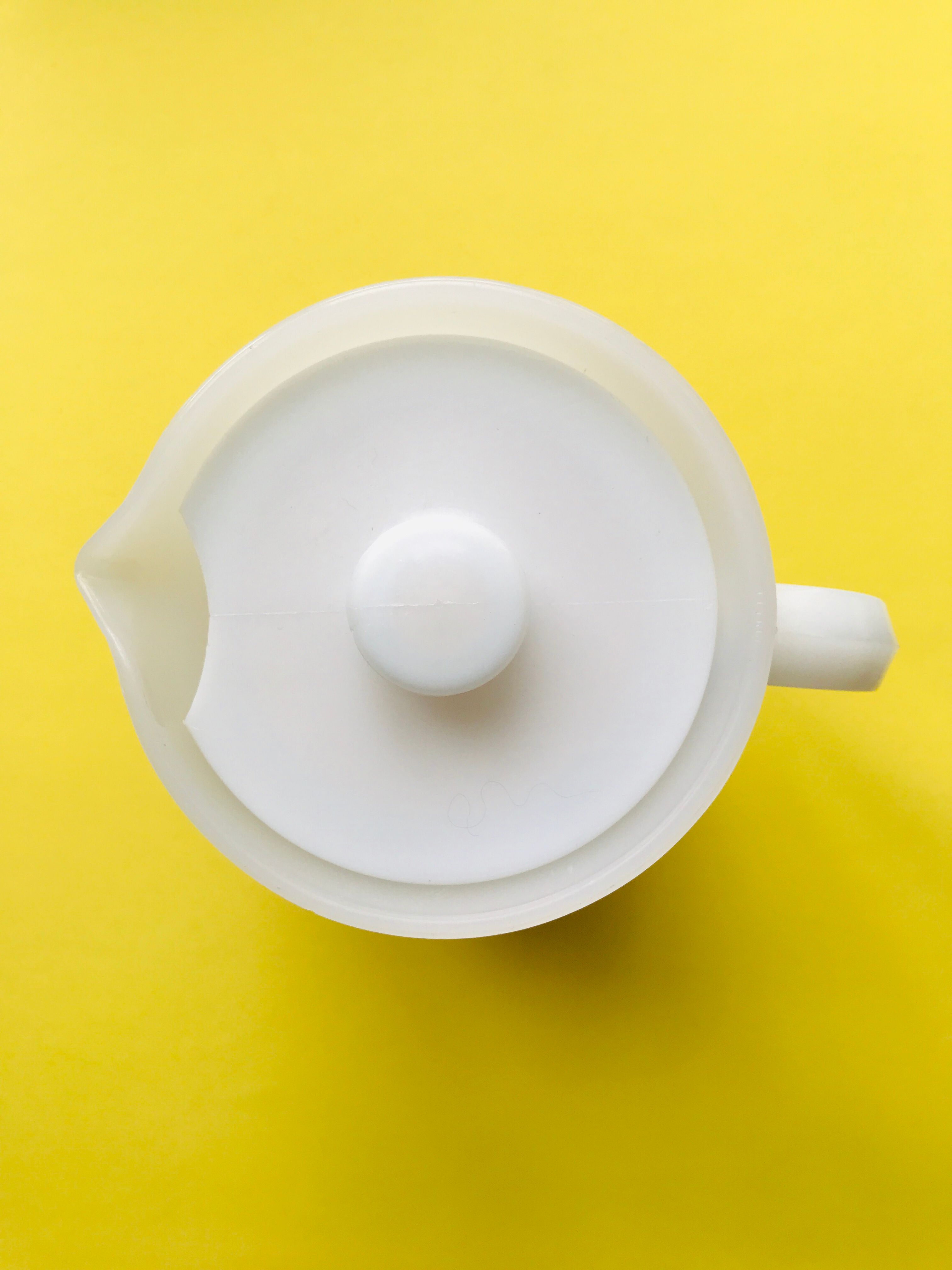 Vintage orange and red 70s arcopal spirit