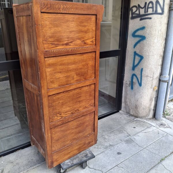 Ancien meuble de notaire.  Meuble de métier en chêne.