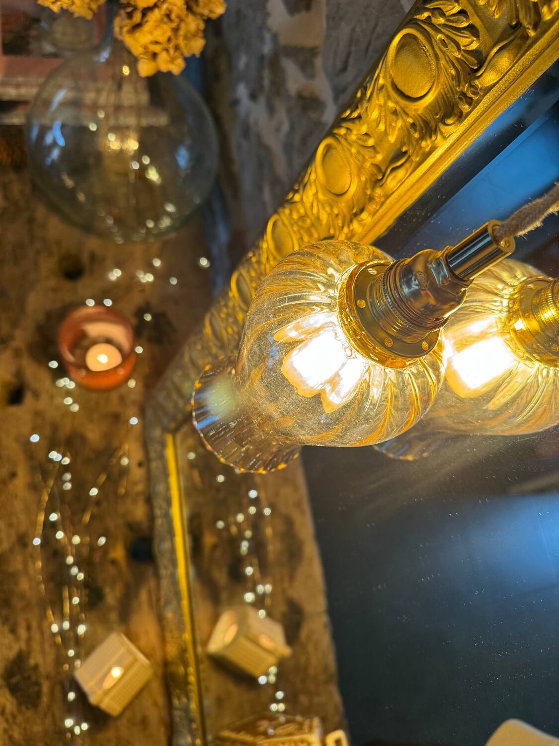 Vintage portable lamp