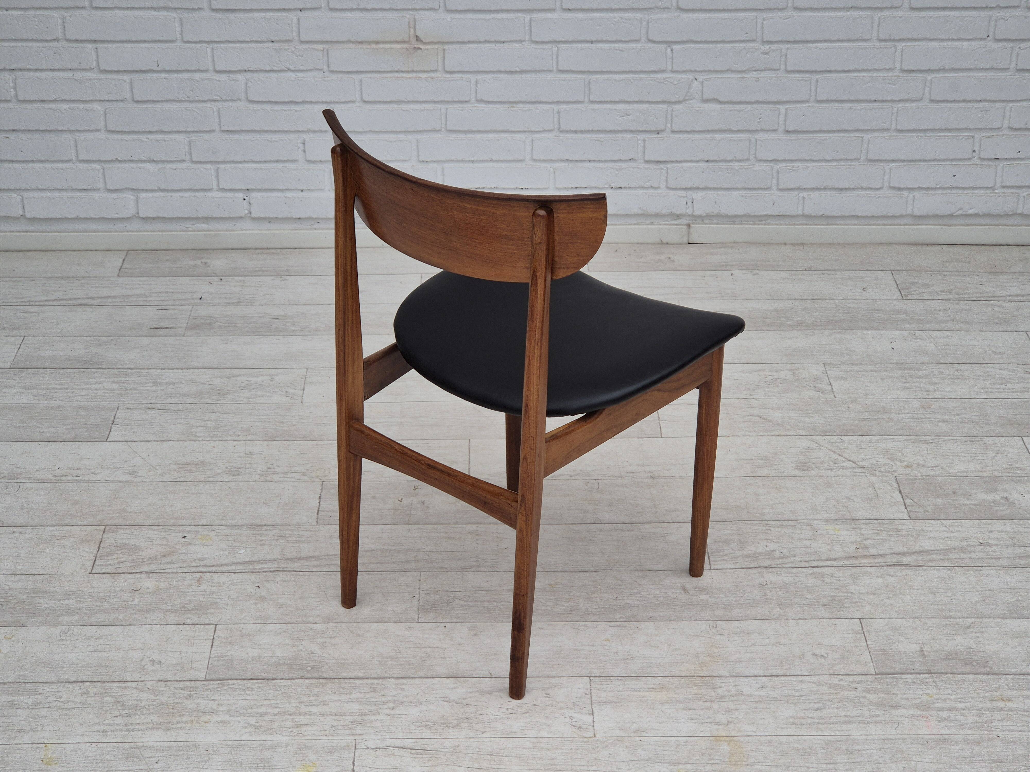 1960s, set of 5 Danish dining chairs, reupholstered, teak wood.