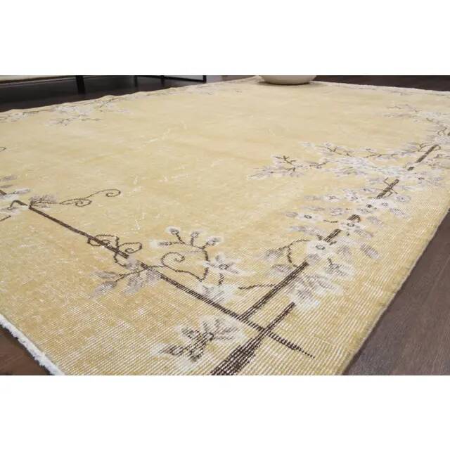 1970s Turkish yellow hand-knotted area rug 210x305