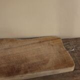 Wooden cutting board metal handle