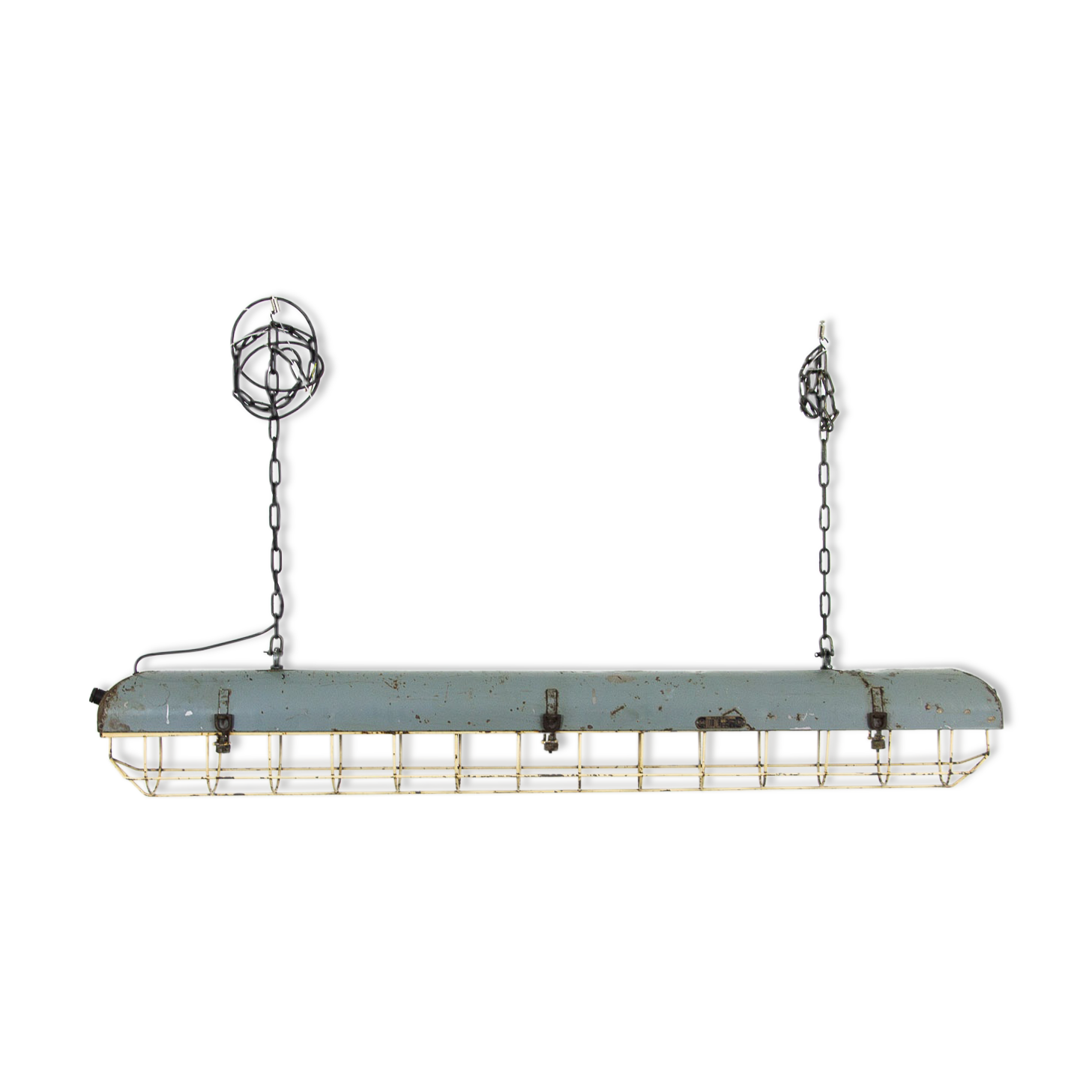 Industrial metal pendant bunker light