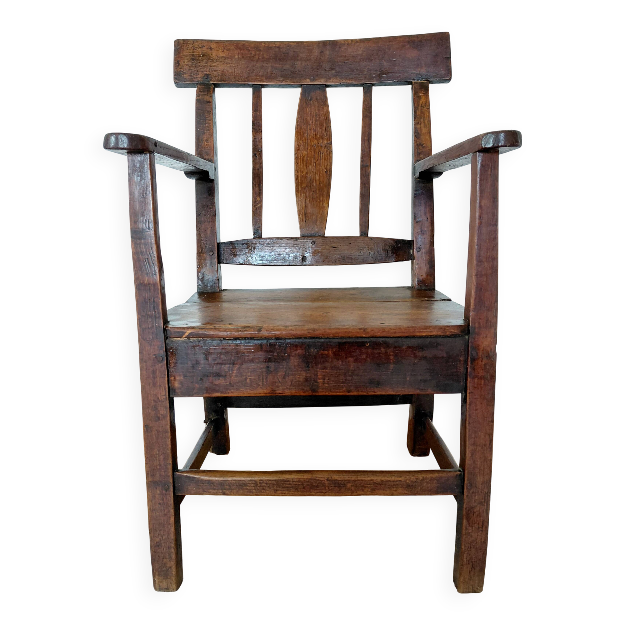 Fauteuil ancien en chêne massif-style Gallois et Art Populaire