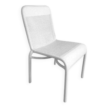 White woven resin garden chair