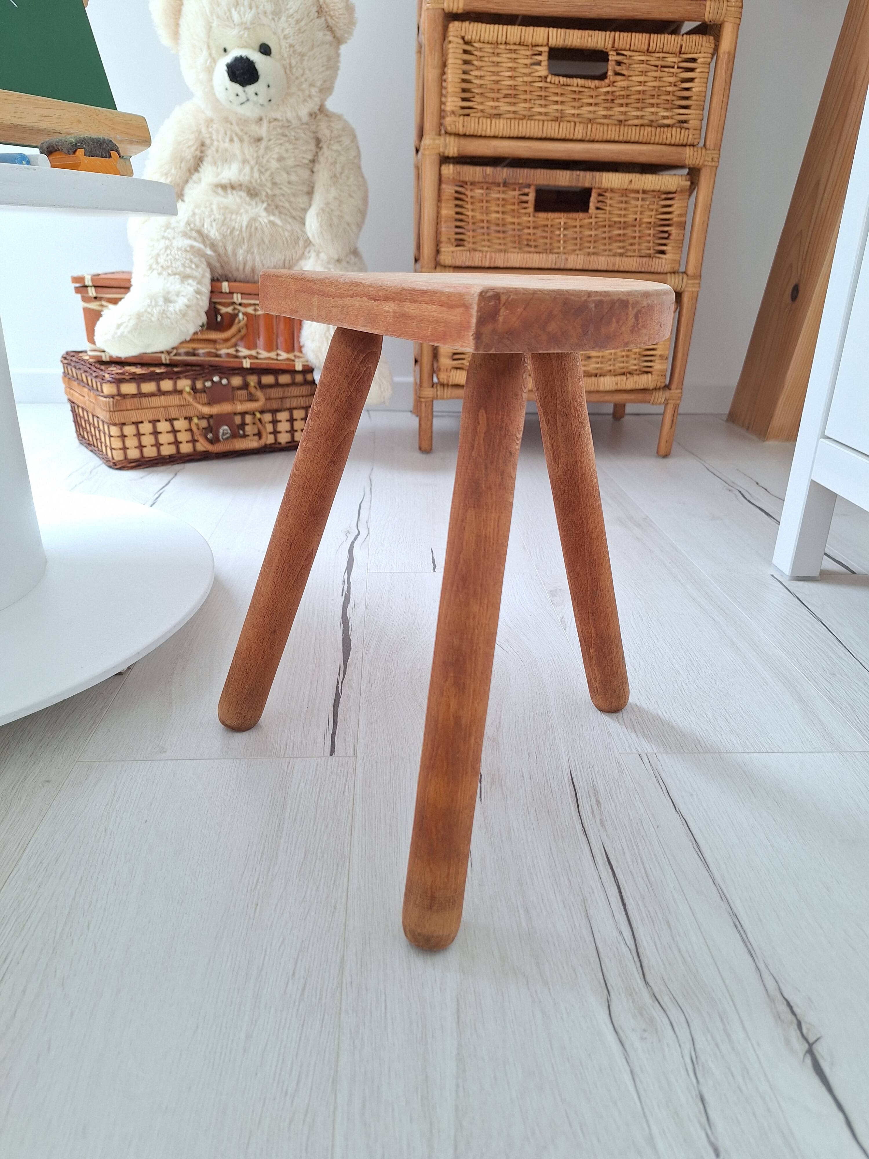 Tripod stool / Milking stool