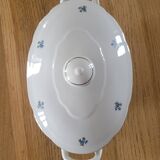 Vintage porcelain vegetable dish/soup tureen