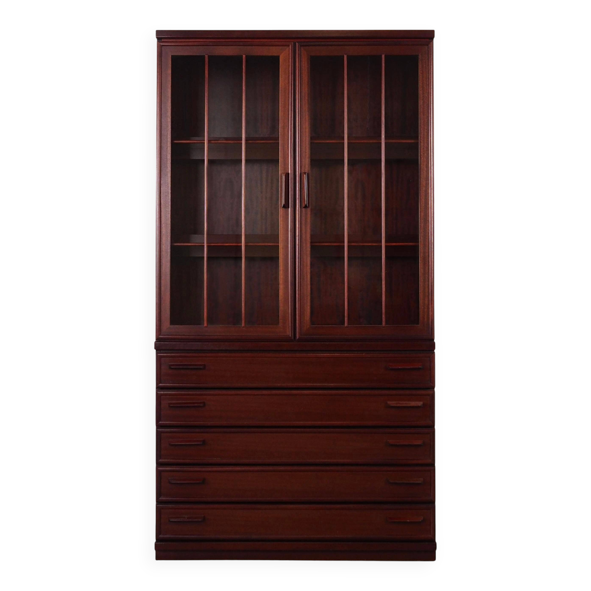 Mahogany showcase, Danish design, 1970s, production: Denmark