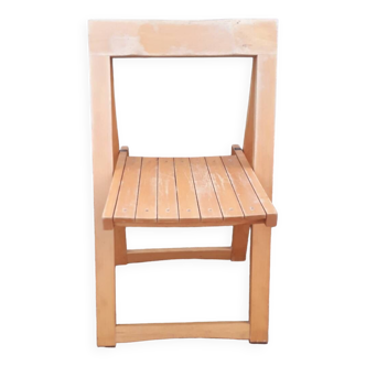 Folding chair