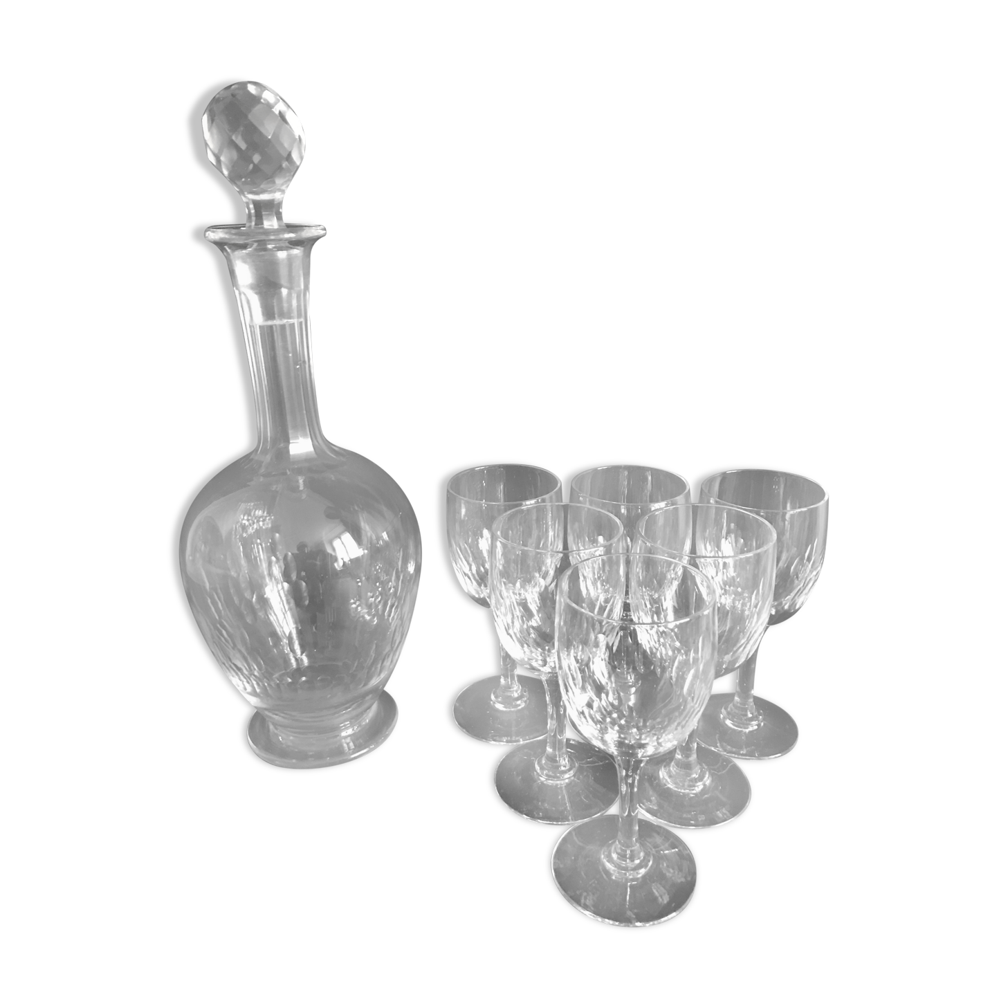 Set of 6 glasses and 1 carafe in style