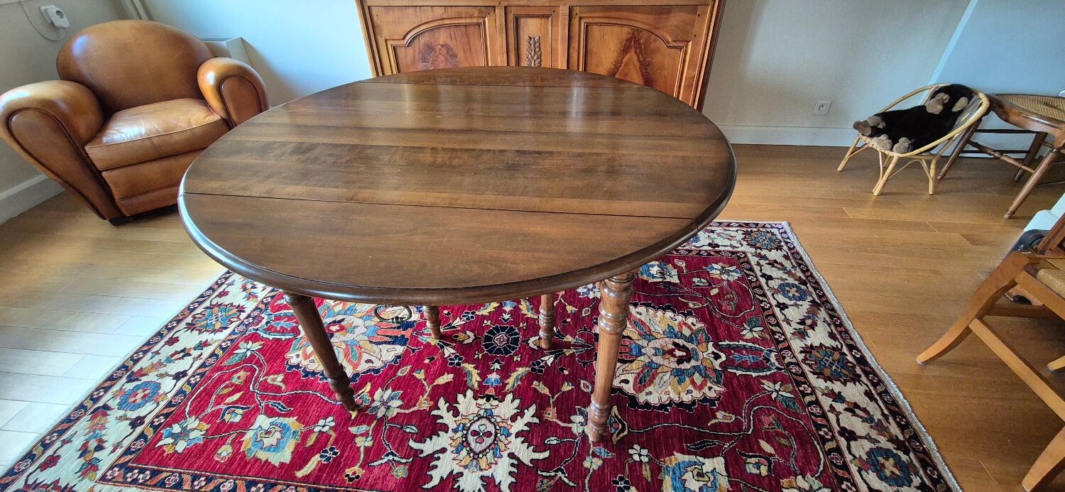 Solid cherry wood drop-leaf table