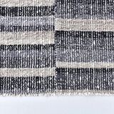 Tapis Kilim bleu marine et beige