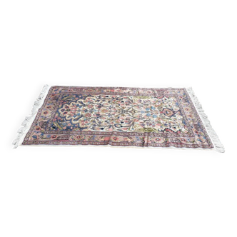 Oriental wool velvet rug