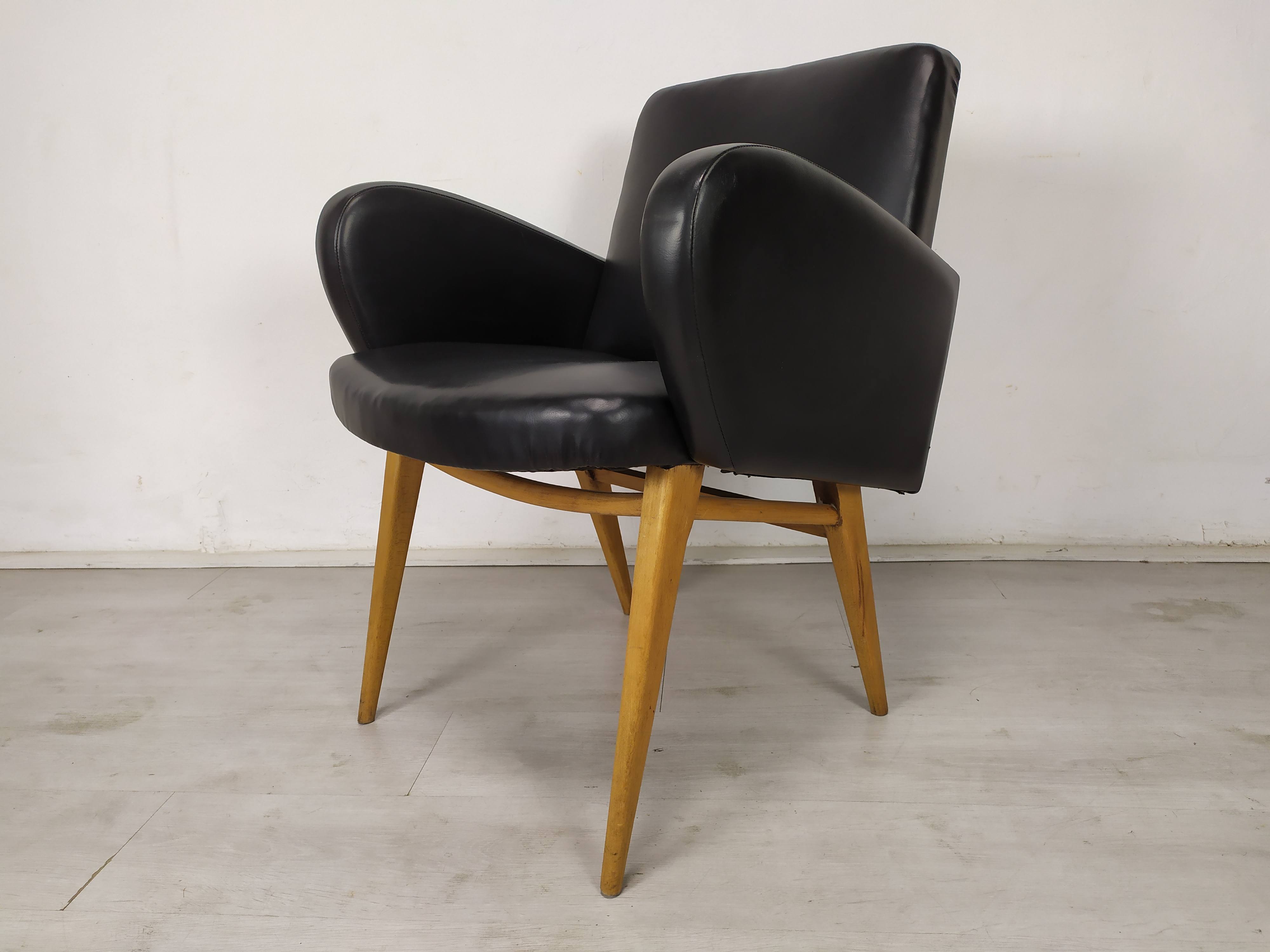 Vintage armchair skaï black