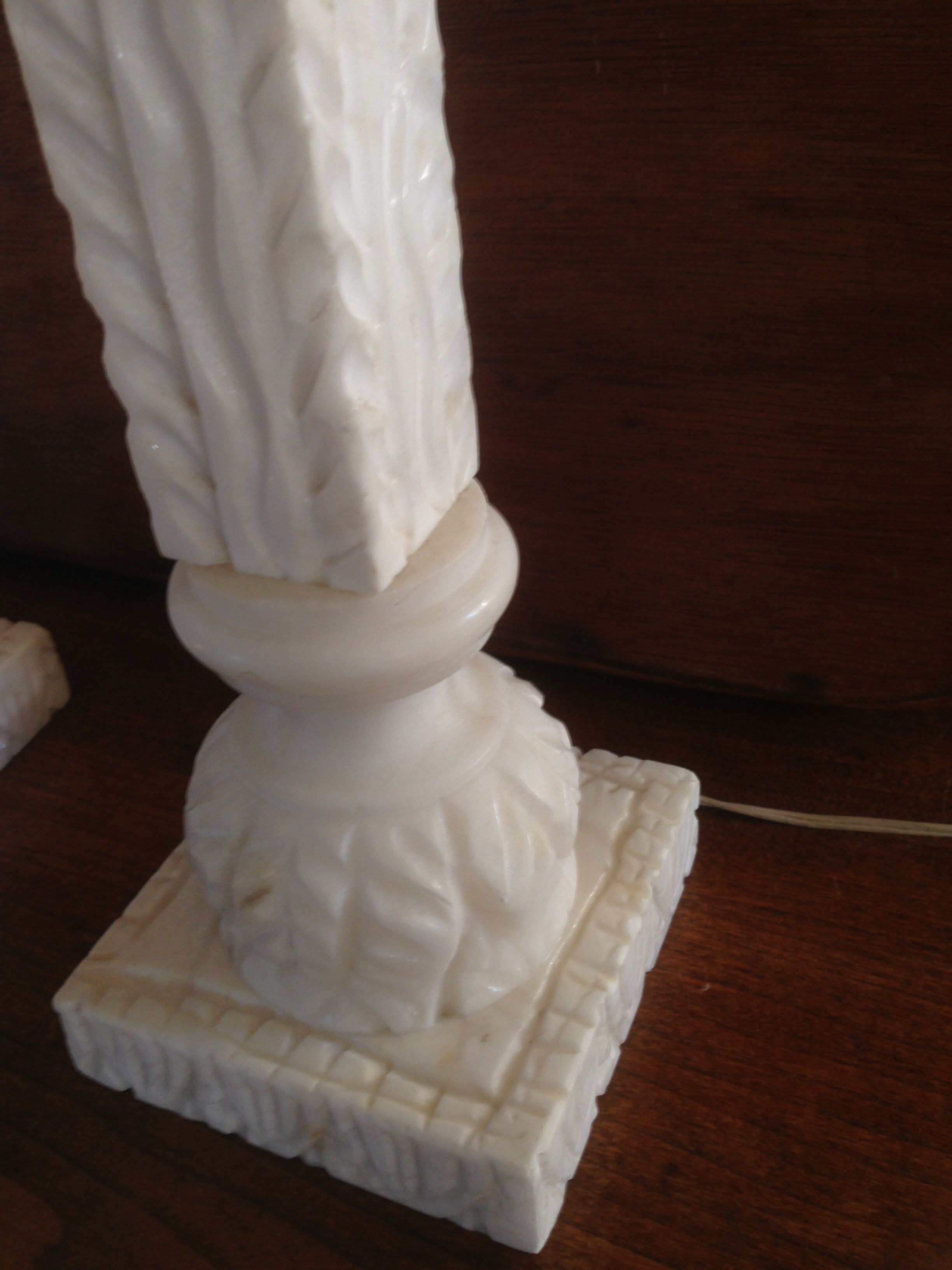 Feet of carved Alabaster column lamp