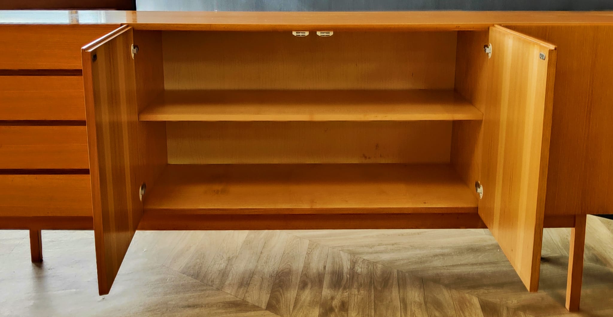 Enfilade suédoise mid century