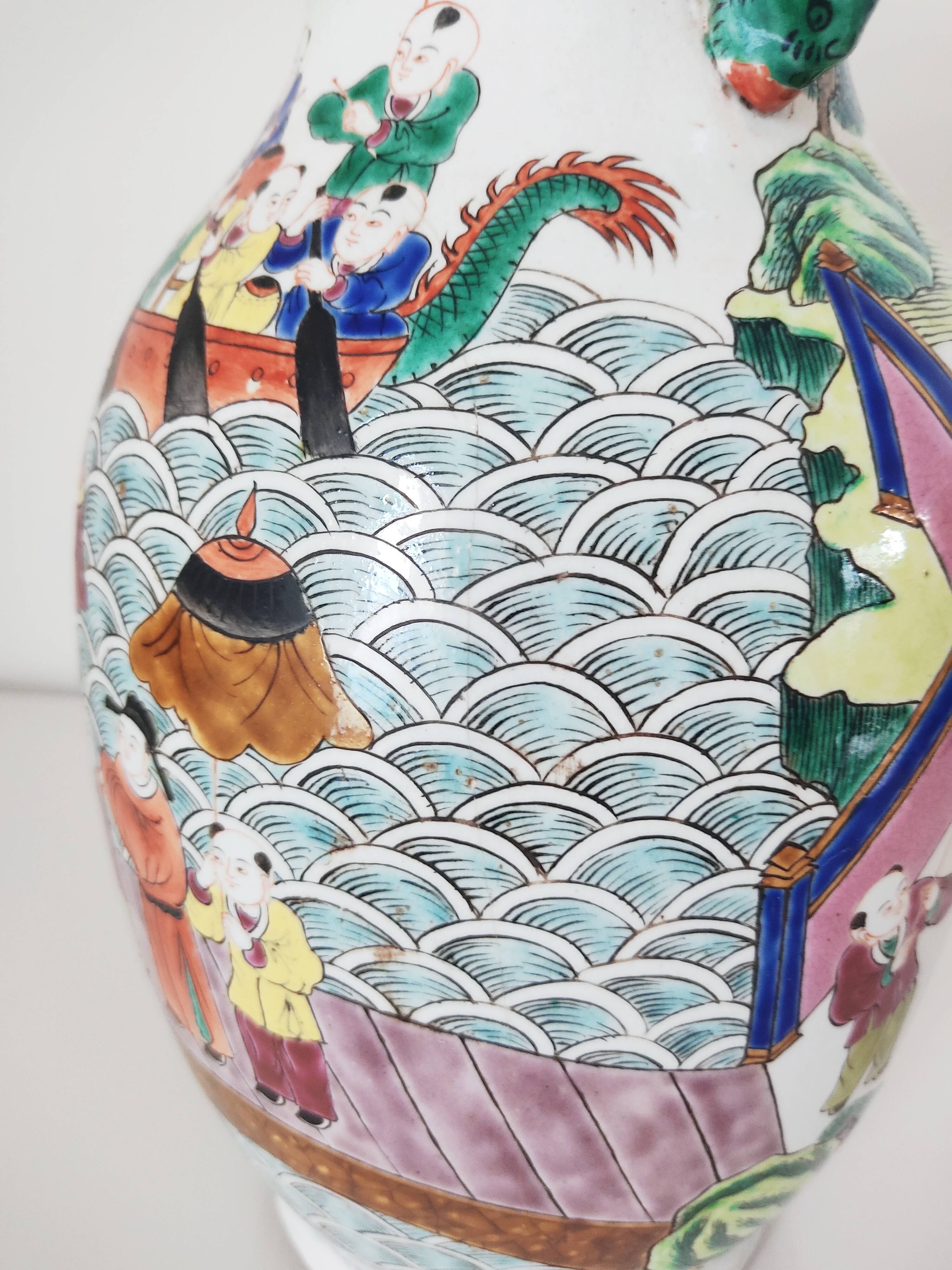 Chinese vase family green decoration dragon kite