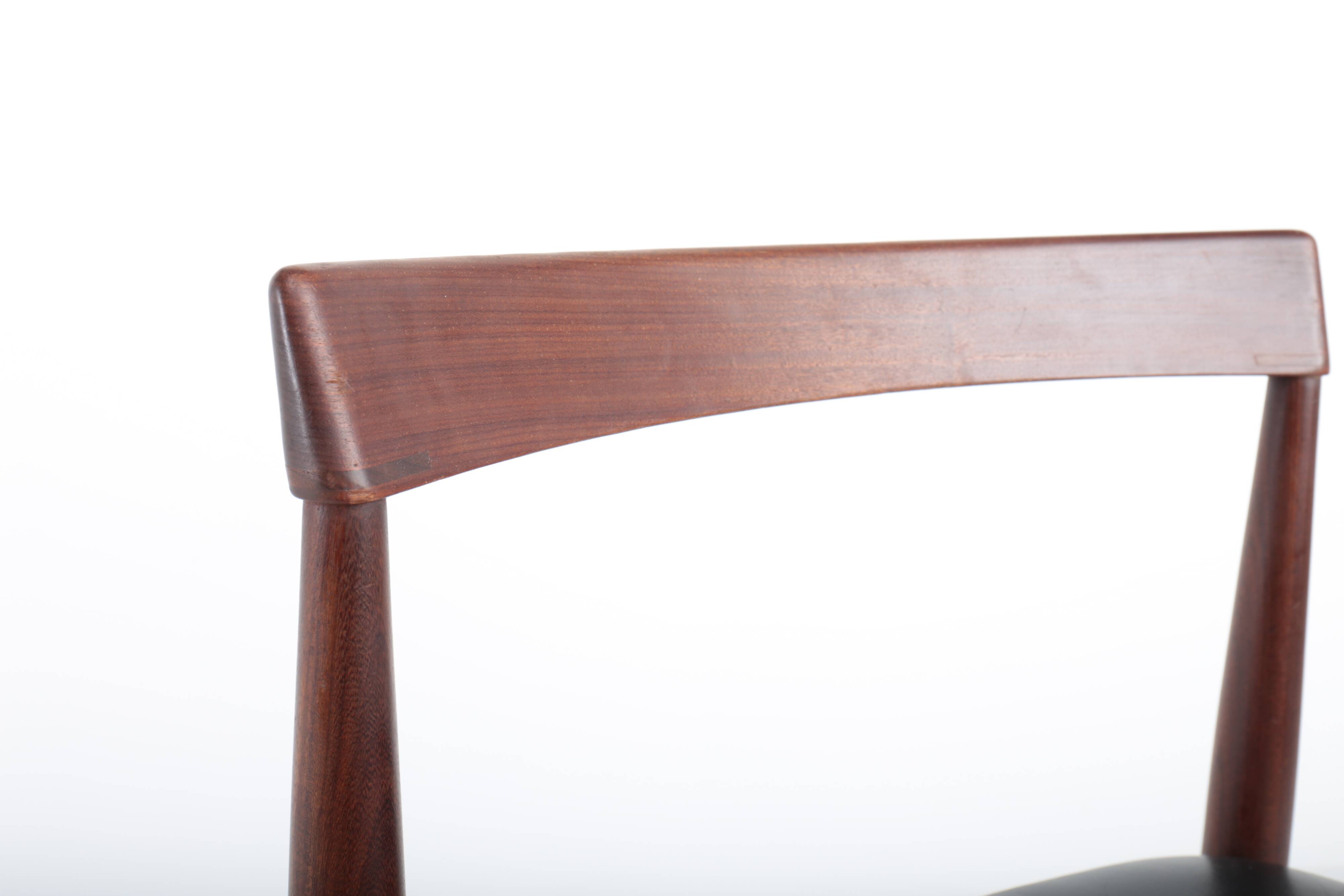 Pair of "Roundette" chairs by Hans Olsen for Frem Rolje, Denmark