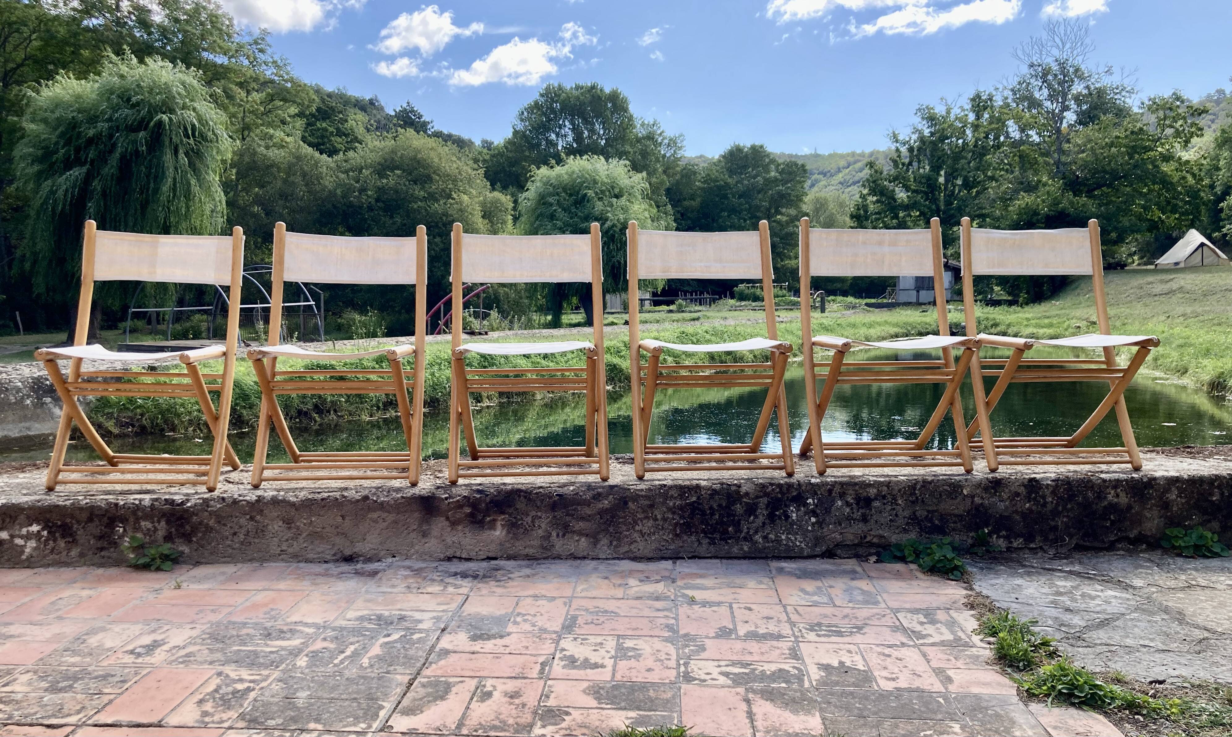 Set of 6 "design 1960" folding chairs.