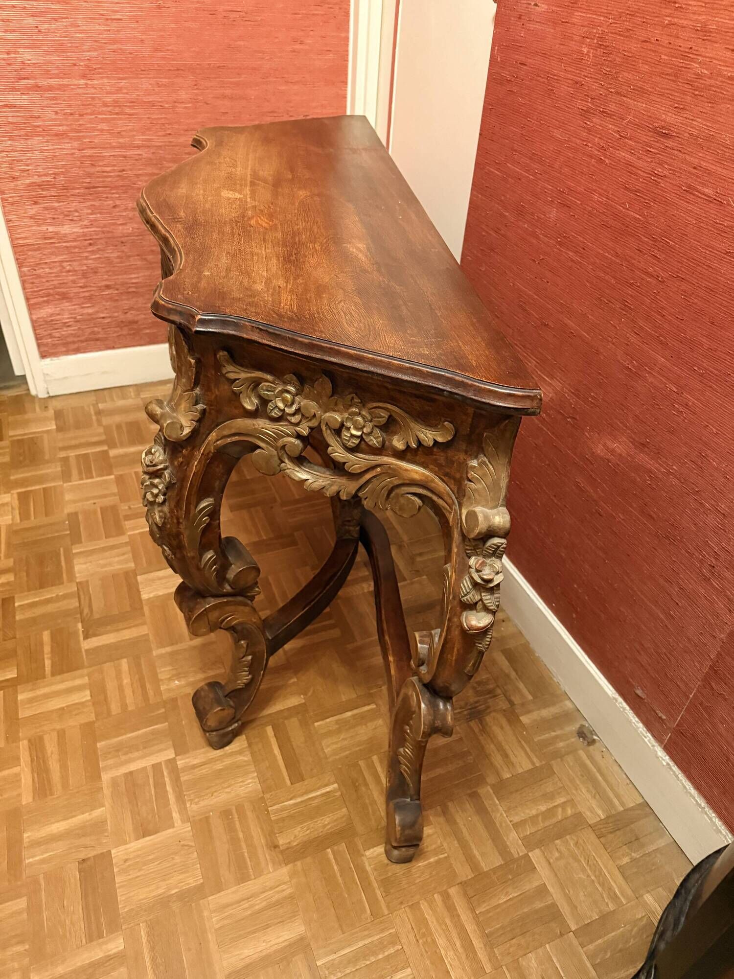 Antique carved wooden console – Louis XIV style – floral decoration