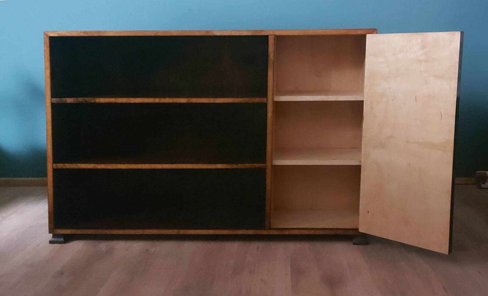 Commode/armoire en noyer, années 1950