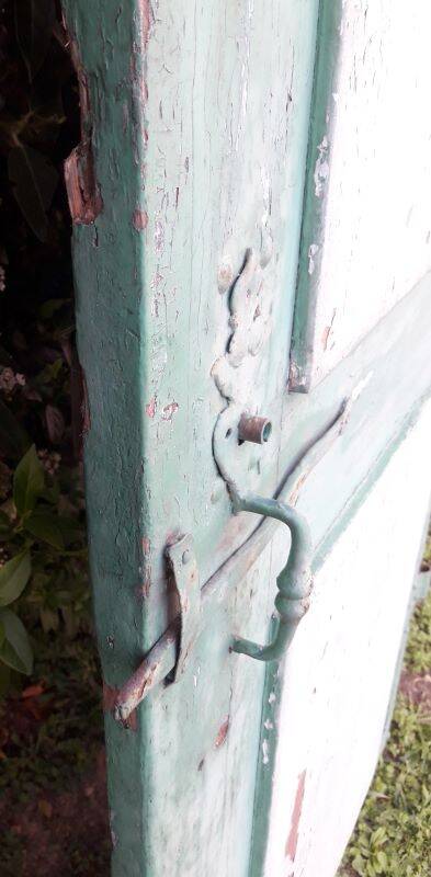 Door H186.5xW75cm with 18th century interior molding