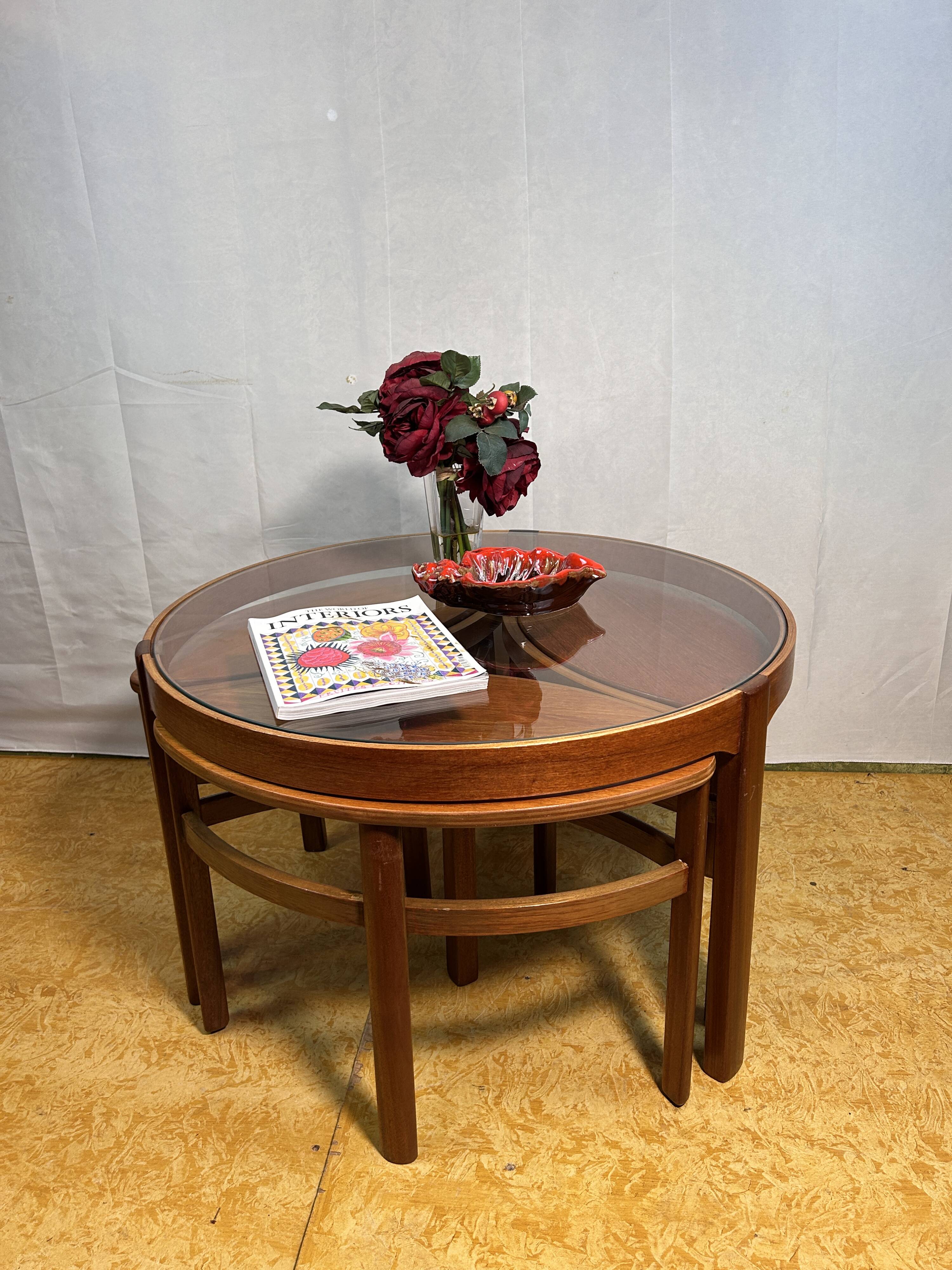 Mid century retro vintage teak round coffee table by Nathan Trinity 1960